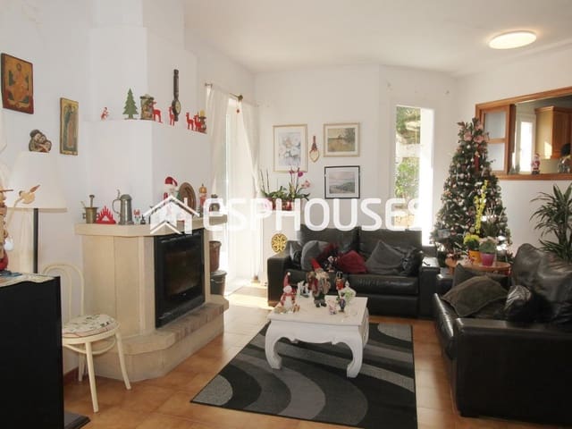 4 makuuhuone Huvila myytävänä paikassa Altea mukana uima-altaan - 530 000 € (Ref: 9445069)