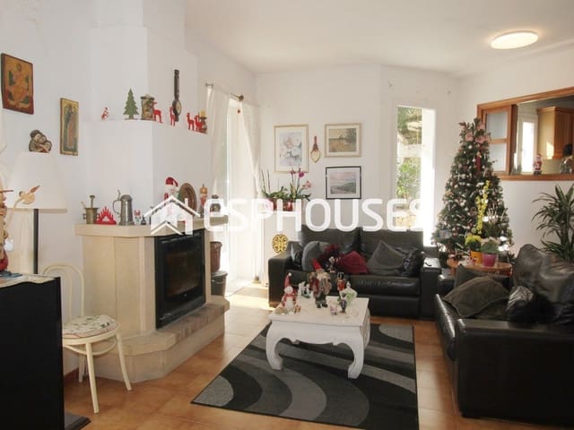 Chalet de 4 habitaciones en Altea la Vella, Altea en venta con piscina garaje - 530.000 € (Ref: 9445069)