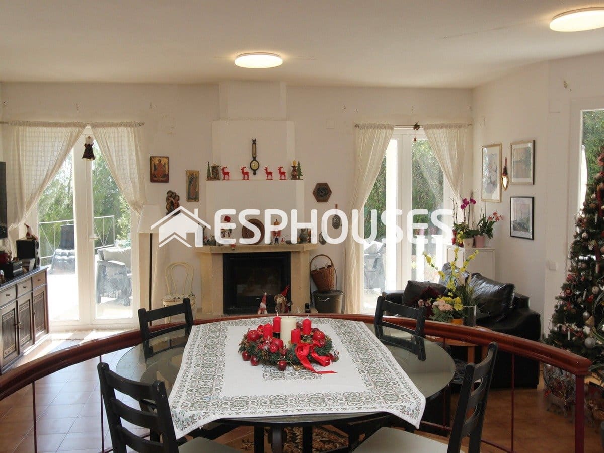 4 bedroom Villa for sale in Altea la Vella with pool garage - € 530,000 (Ref: 9445069)