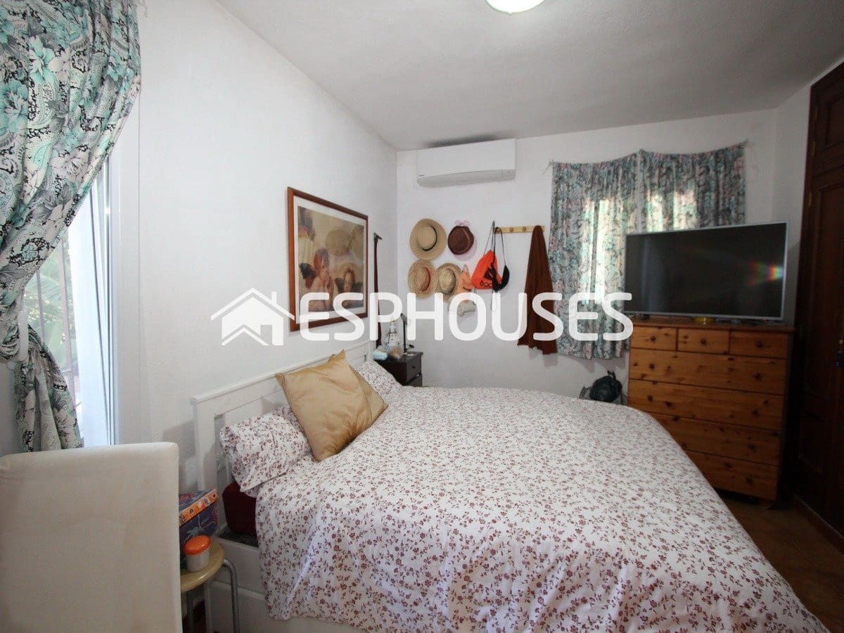 4 bedroom Villa for sale in Altea la Vella with pool garage - € 530,000 (Ref: 9445069)