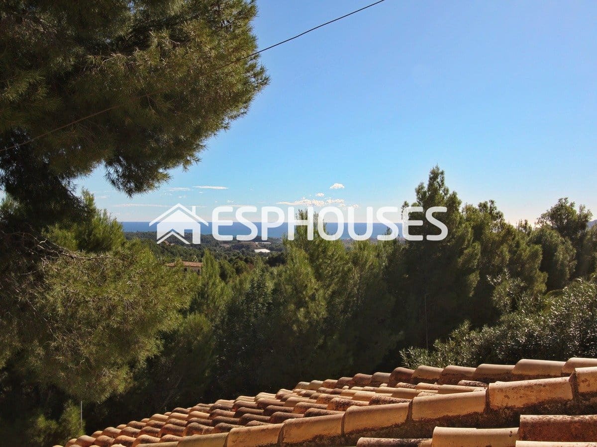 4 bedroom Villa for sale in Altea la Vella with pool garage - € 530,000 (Ref: 9445069)