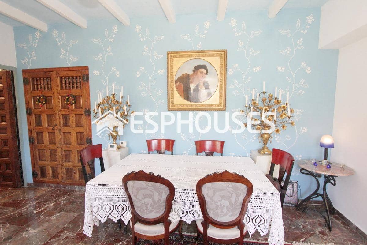 5 soveværelse Villa til salg i Guadalest med garage - € 520.000 (Ref: 9445070)