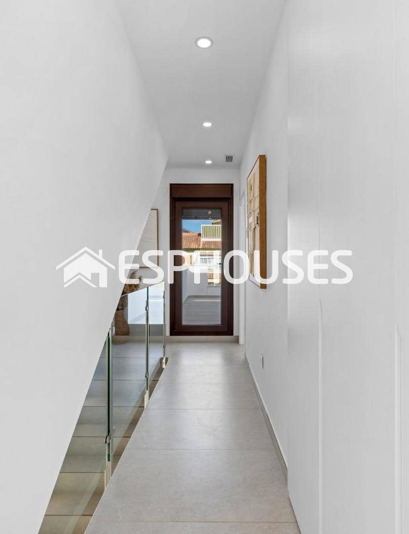 3 soverom Villa til salgs i Pilar de la Horadada med svømmebasseng garasje - € 539 900 (Ref: 9445081)