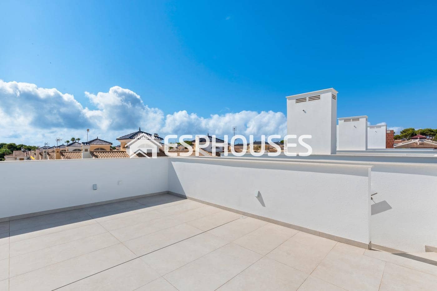 3 soverom Villa til salgs i Pilar de la Horadada med svømmebasseng garasje - € 539 900 (Ref: 9445081)