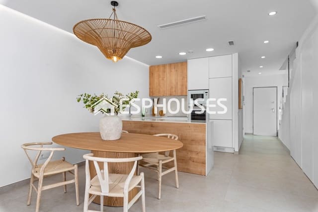 Chalet de 3 habitaciones en Mil Palmeras, Pilar de la Horadada en venta con piscina garaje - 539.900 € (Ref: 9445081)