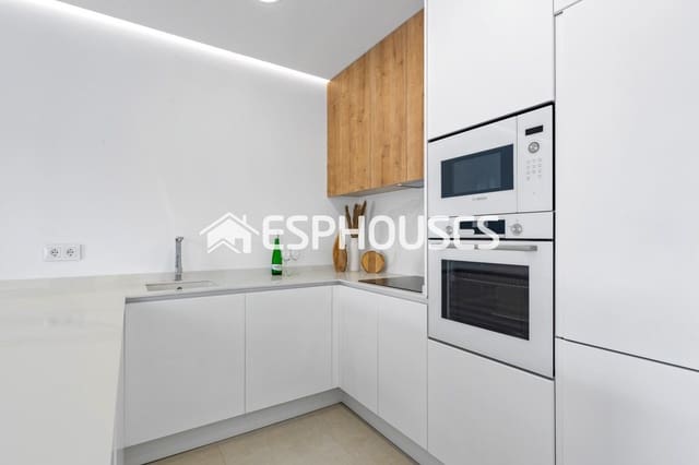 Chalet de 3 habitaciones en Mil Palmeras, Pilar de la Horadada en venta con piscina garaje - 539.900 € (Ref: 9445081)