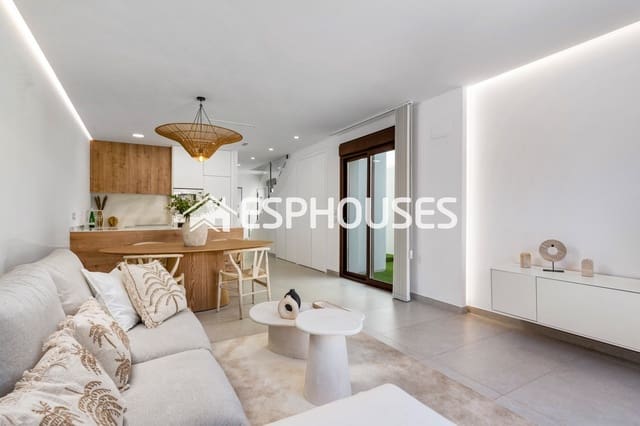 Chalet de 3 habitaciones en Mil Palmeras, Pilar de la Horadada en venta con piscina garaje - 539.900 € (Ref: 9445081)