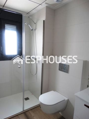 3 soveværelse Semi-Rækkehus til salg i Pilar de la Horadada ciudad, Pilar de la Horadada med swimmingpool - € 425.000 (Ref: 9445085)