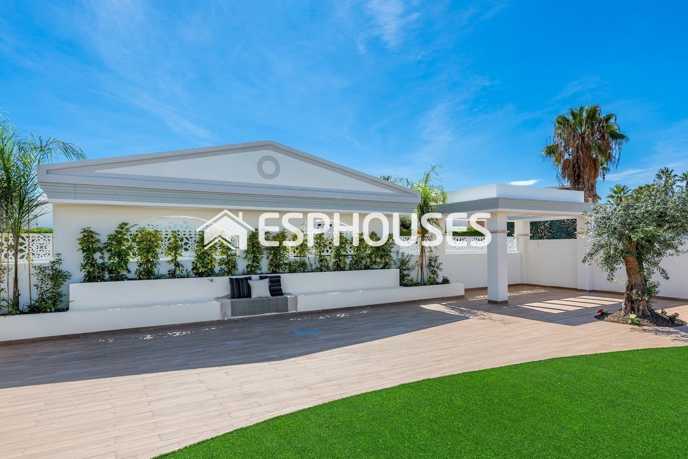 Apartamento de 3 habitaciones en Ciudad Quesada en venta con piscina garaje - 380.540 € (Ref: 9445086)