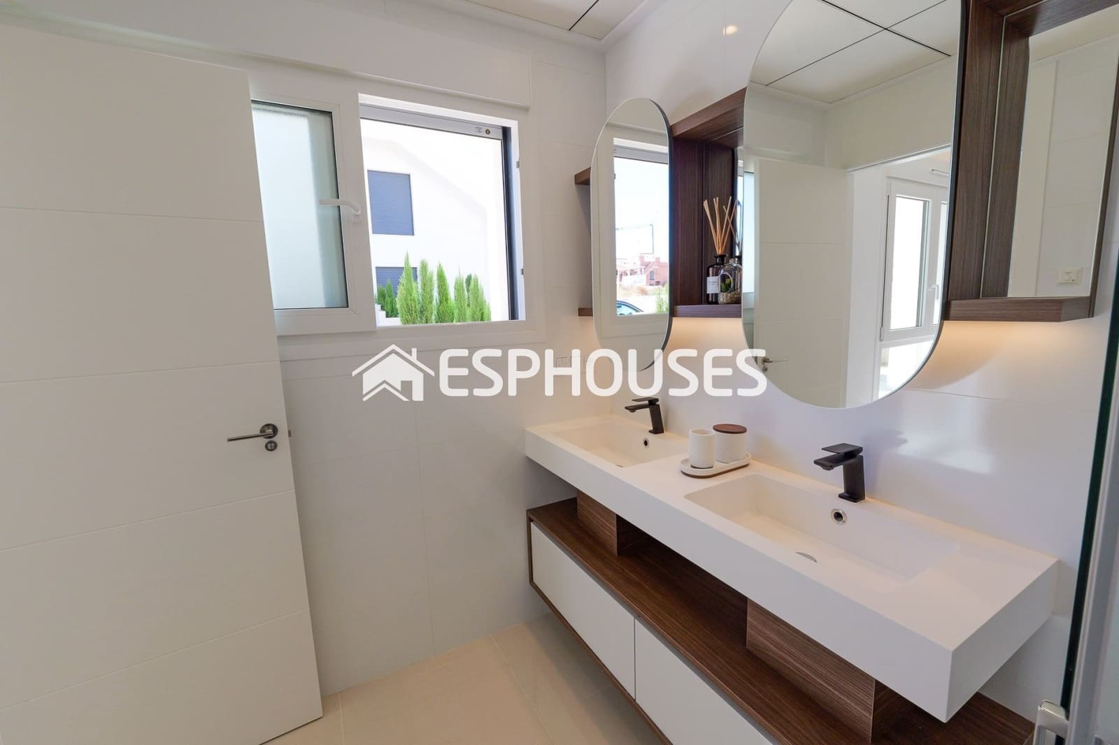 Apartamento de 3 habitaciones en Ciudad Quesada en venta con piscina garaje - 380.540 € (Ref: 9445086)