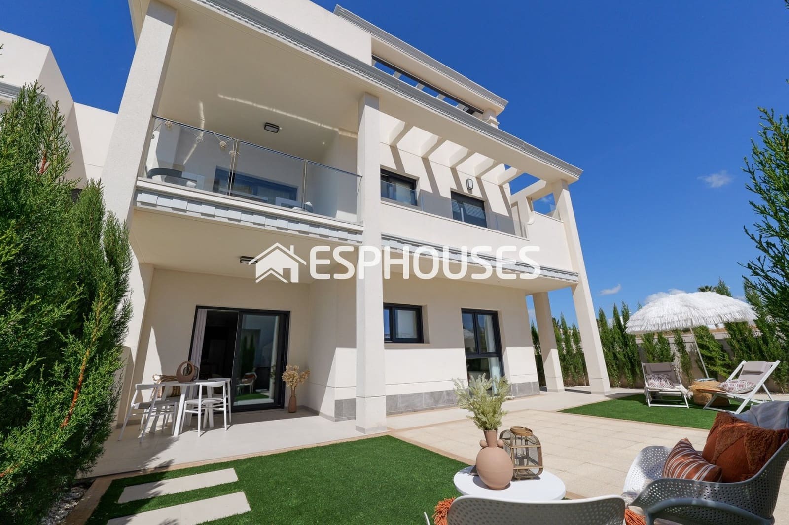 Apartamento de 3 habitaciones en Ciudad Quesada en venta con piscina garaje - 380.540 € (Ref: 9445086)