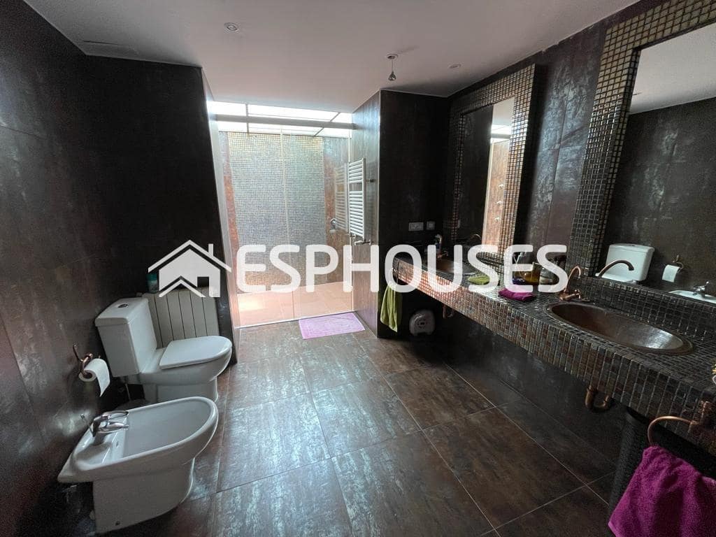 5 soverom Villa til salgs i San Miguel de Salinas med svømmebasseng garasje - € 920 000 (Ref: 9445093)