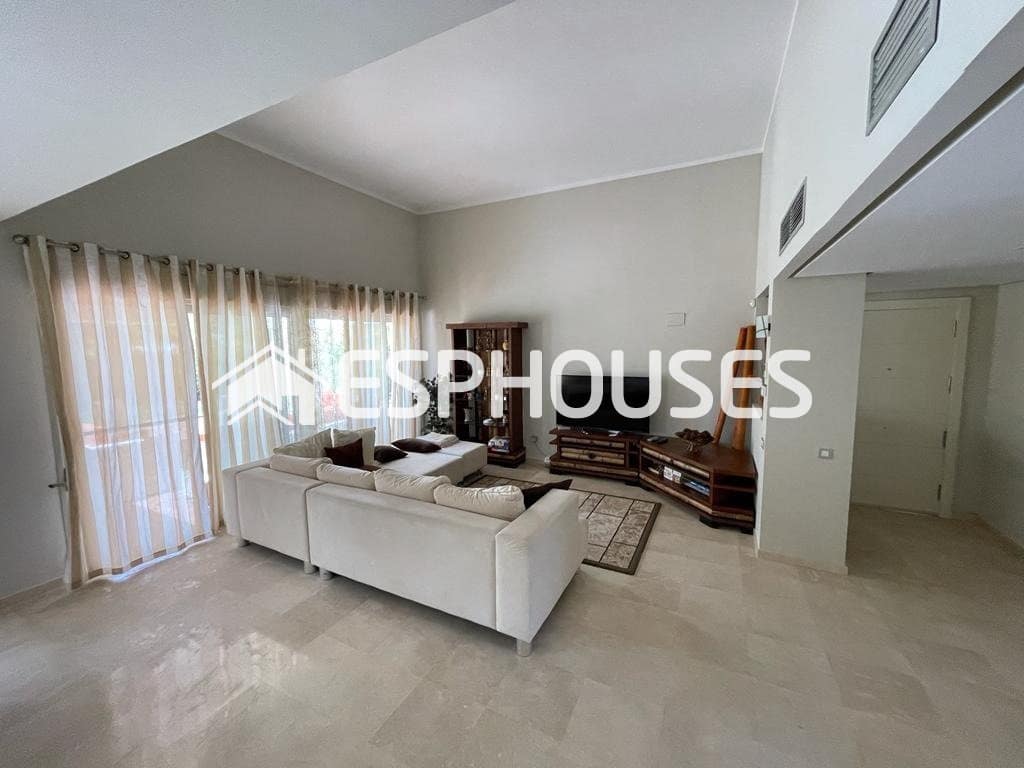 5 chambre Villa/Maison à vendre à San Miguel de Salinas avec piscine garage - 920 000 € (Ref: 9445093)