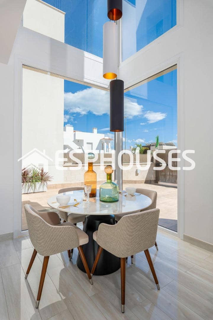 3 sovrum Villa till salu i Los Montesinos med pool garage - 465 000 € (Ref: 9445095)