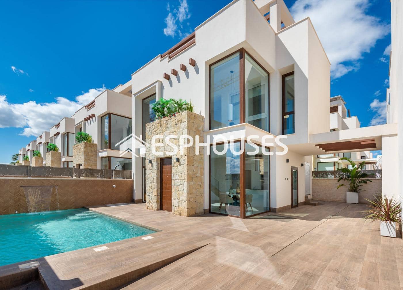 3 sovrum Villa till salu i Los Montesinos med pool garage - 465 000 € (Ref: 9445095)