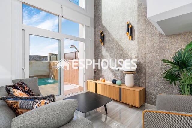 Chalet de 3 habitaciones en Los Montesinos en venta con piscina - 485.000 € (Ref: 9445095)