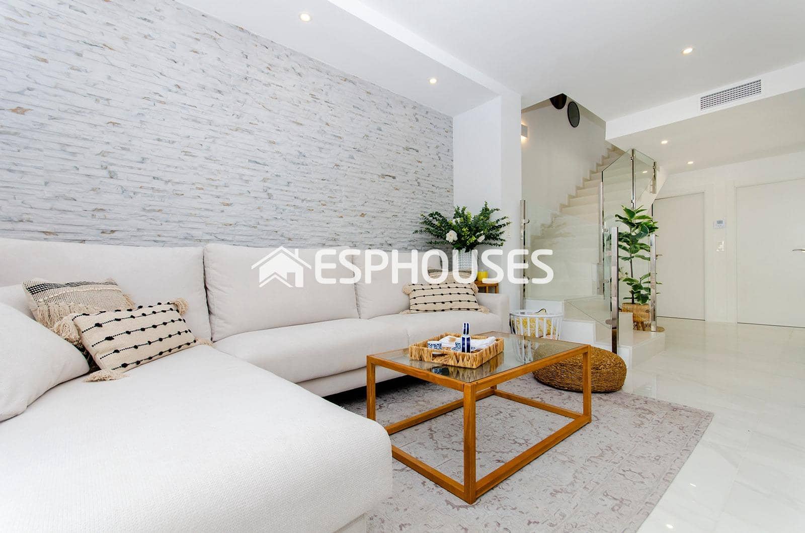 3 sovrum Villa till salu i Vistabella med pool garage - 389 000 € (Ref: 9445096)