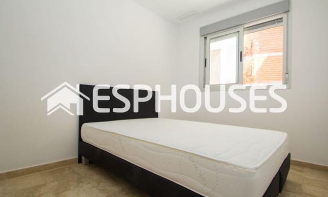 3 quarto Apartamento para venda em Blue Lagoon com piscina garagem - 346 000 € (Ref: 9445099)