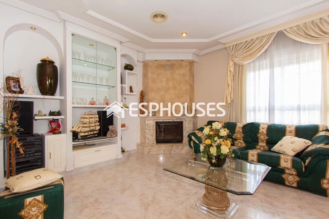 4 soveværelse Villa til salg i Molins - Campaneta - San Bartolomé, Orihuela med garage - € 325.000 (Ref: 9445108)