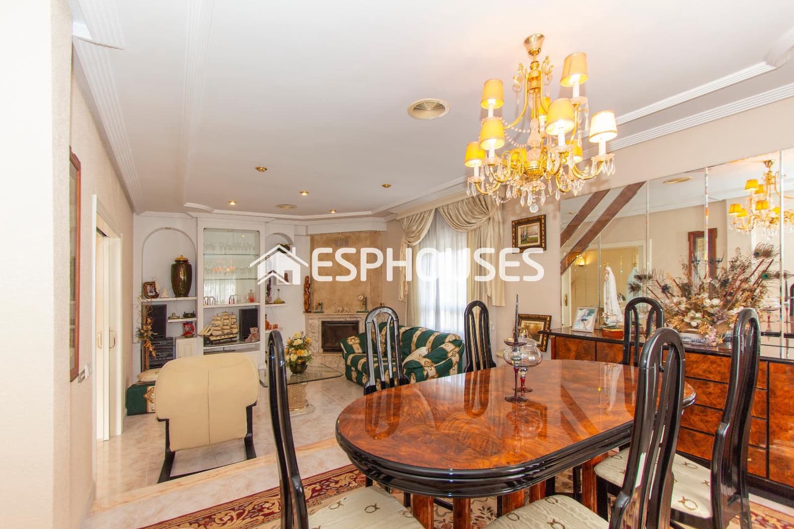 4 soveværelse Villa til salg i Orihuela med garage - € 325.000 (Ref: 9445108)