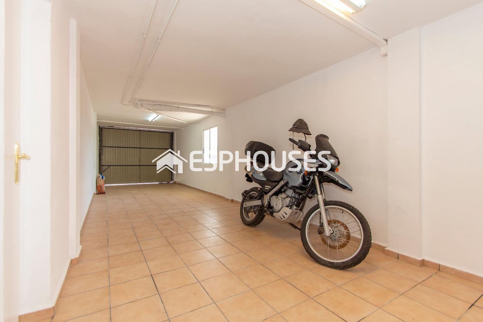4 soveværelse Villa til salg i Orihuela med garage - € 325.000 (Ref: 9445108)