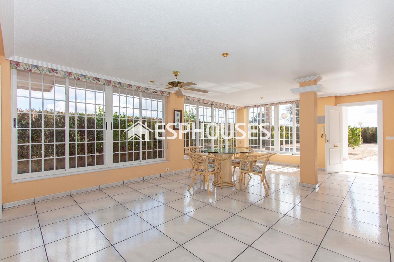 4 soveværelse Villa til salg i Orihuela med garage - € 325.000 (Ref: 9445108)