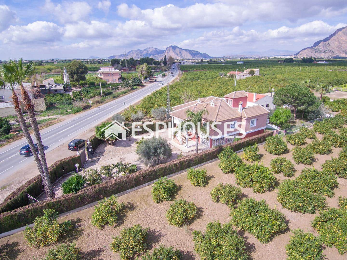 4 soveværelse Villa til salg i Orihuela med garage - € 325.000 (Ref: 9445108)