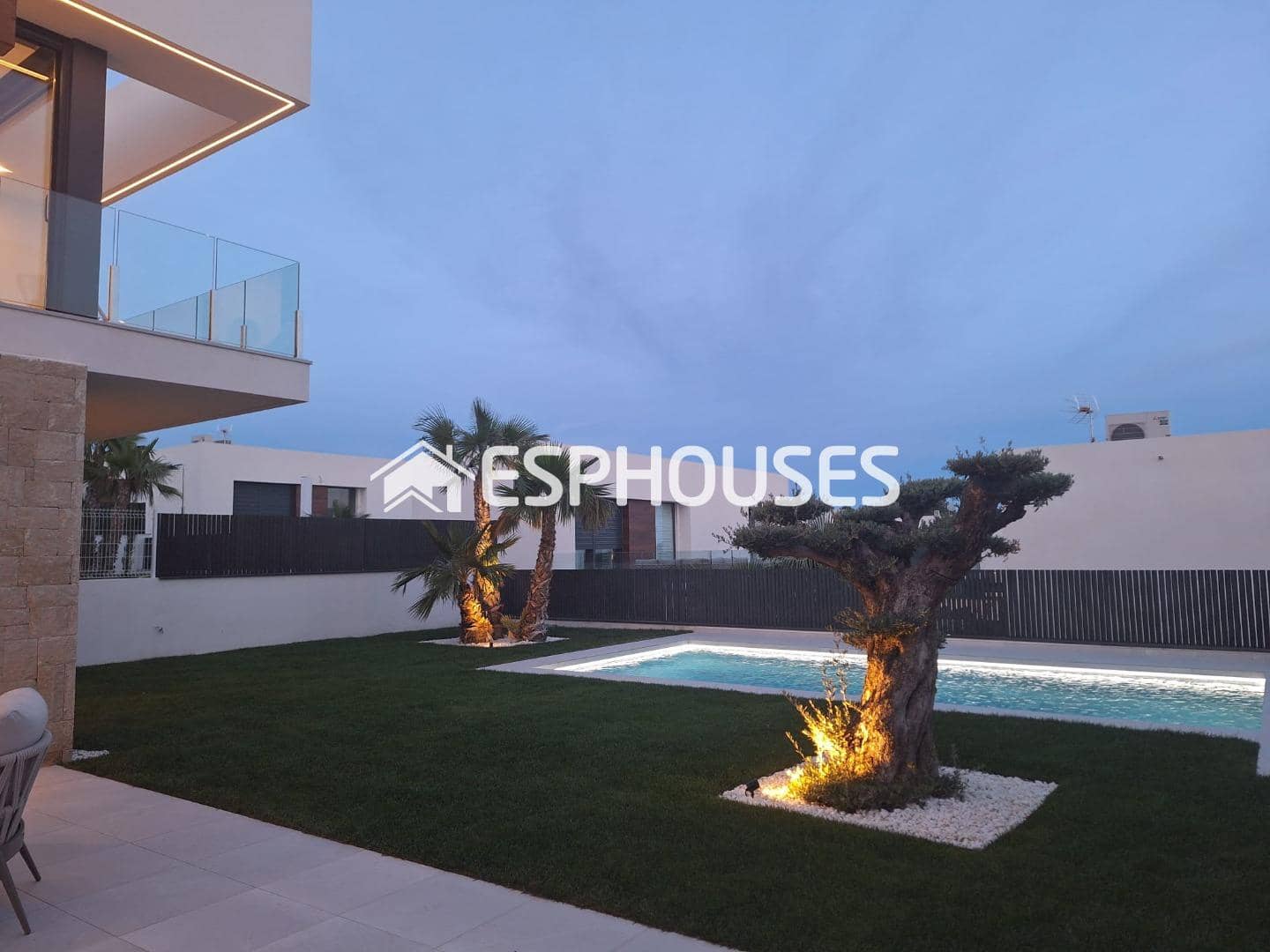 3 sovrum Villa till salu i Finestrat med pool garage - 1 195 000 € (Ref: 9445110)