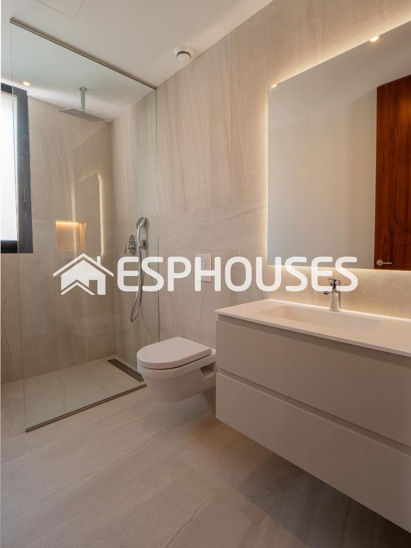 Chalet de 3 habitaciones en Finestrat en venta con piscina garaje - 1.195.000 € (Ref: 9445111)