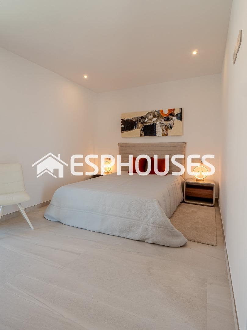 Chalet de 3 habitaciones en Finestrat en venta con piscina garaje - 1.195.000 € (Ref: 9445111)