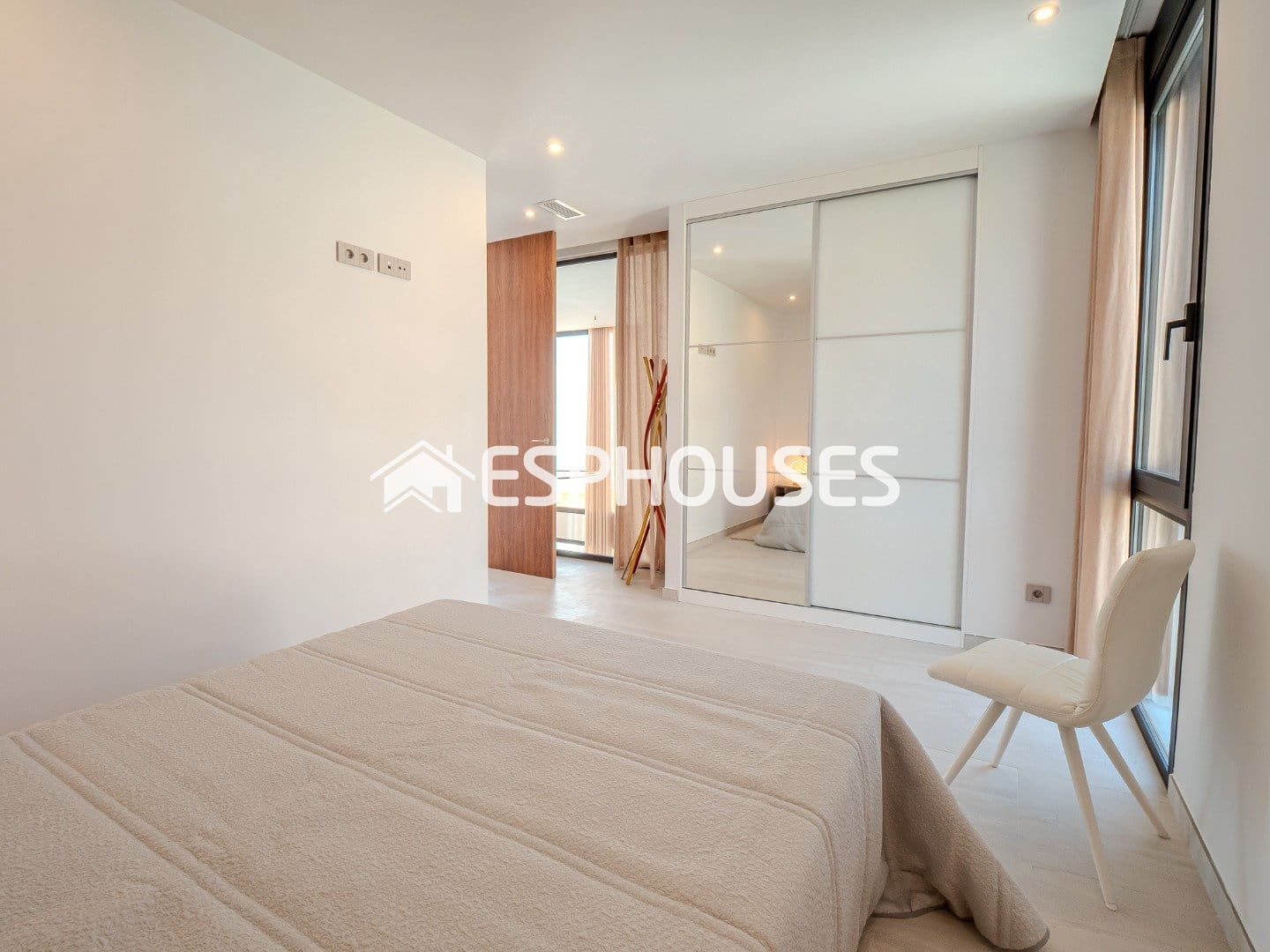 3 slaapkamer Villa te koop in Finestrat met zwembad garage - € 1.195.000 (Ref: 9445111)