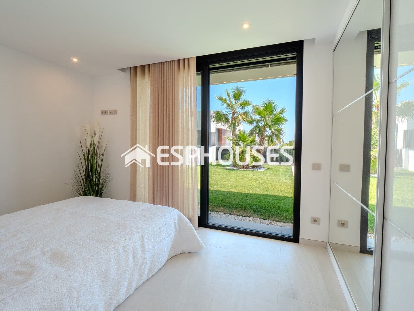 3 slaapkamer Villa te koop in Finestrat met zwembad garage - € 1.195.000 (Ref: 9445111)