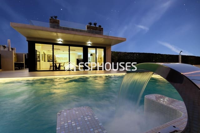 4 soveværelse Villa til salg i Campoamor, Orihuela med swimmingpool garage - € 1.050.000 (Ref: 9445115)