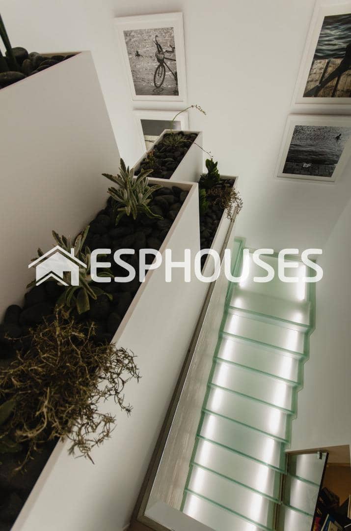 4 soveværelse Villa til salg i Orihuela Costa med swimmingpool garage - € 1.050.000 (Ref: 9445115)