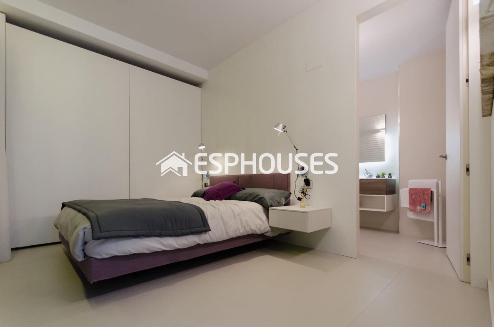 4 soveværelse Villa til salg i Orihuela Costa med swimmingpool garage - € 1.050.000 (Ref: 9445115)