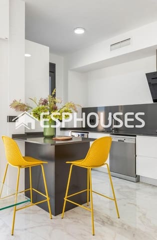 3 slaapkamer Villa te koop in Benijófar met zwembad garage - € 435.000 (Ref: 9445117)