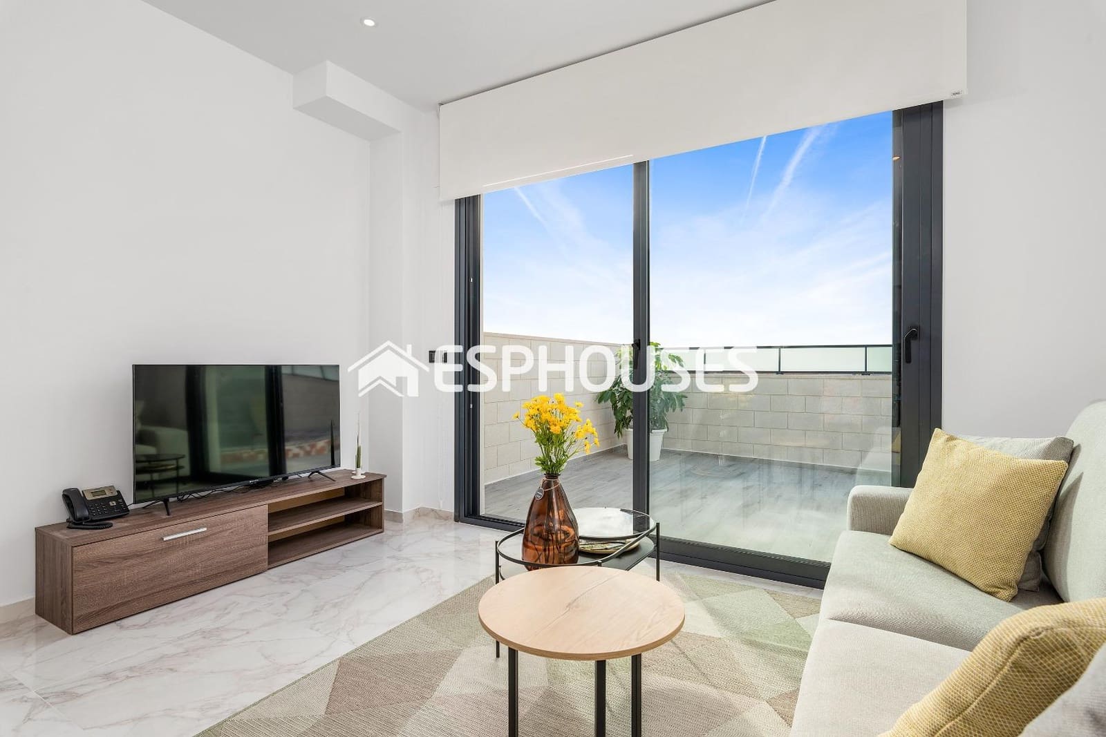 3 slaapkamer Villa te koop in Benijofar met zwembad garage - € 435.000 (Ref: 9445117)