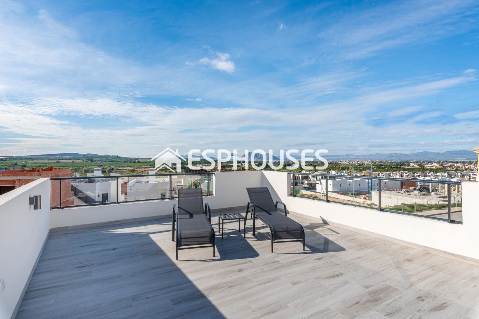 3 slaapkamer Villa te koop in Benijofar met zwembad garage - € 435.000 (Ref: 9445117)