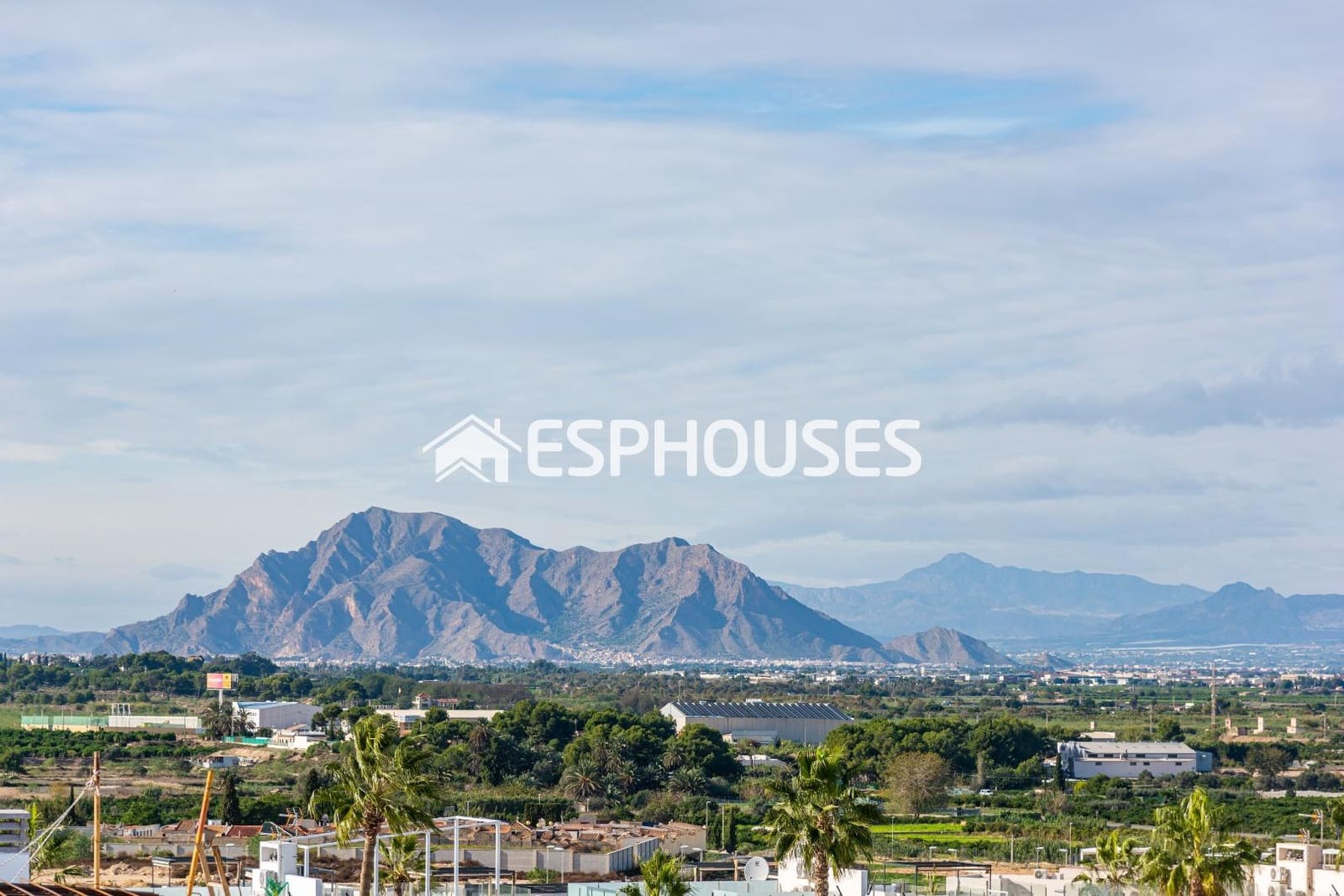 3 slaapkamer Villa te koop in Benijofar met zwembad garage - € 435.000 (Ref: 9445117)