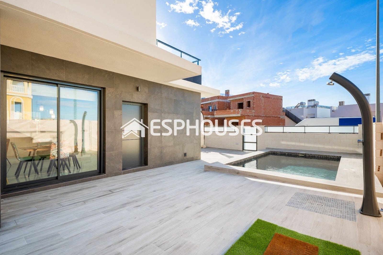 3 bedroom Villa for sale in Benijofar with pool - € 435,000 (Ref: 9445117)