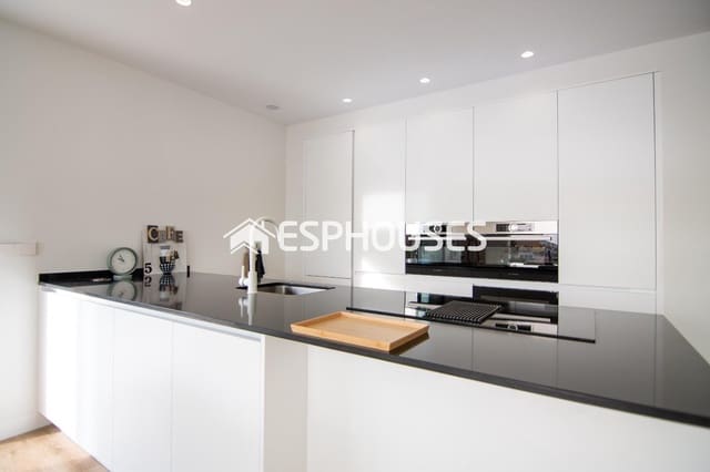 3 quarto Moradia para venda em Los Montesinos com piscina garagem - 509 000 € (Ref: 9445121)