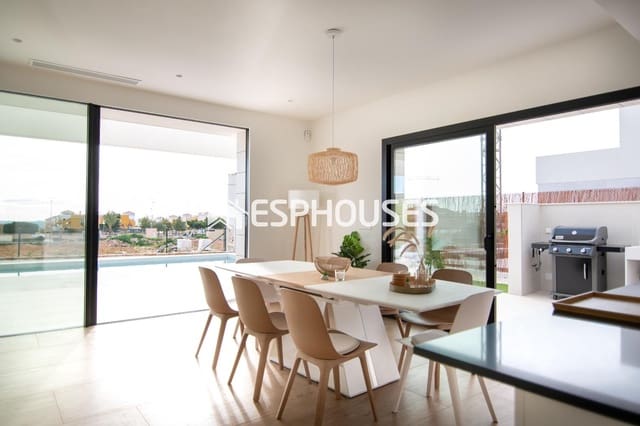 3 quarto Moradia para venda em Los Montesinos com piscina garagem - 509 000 € (Ref: 9445121)