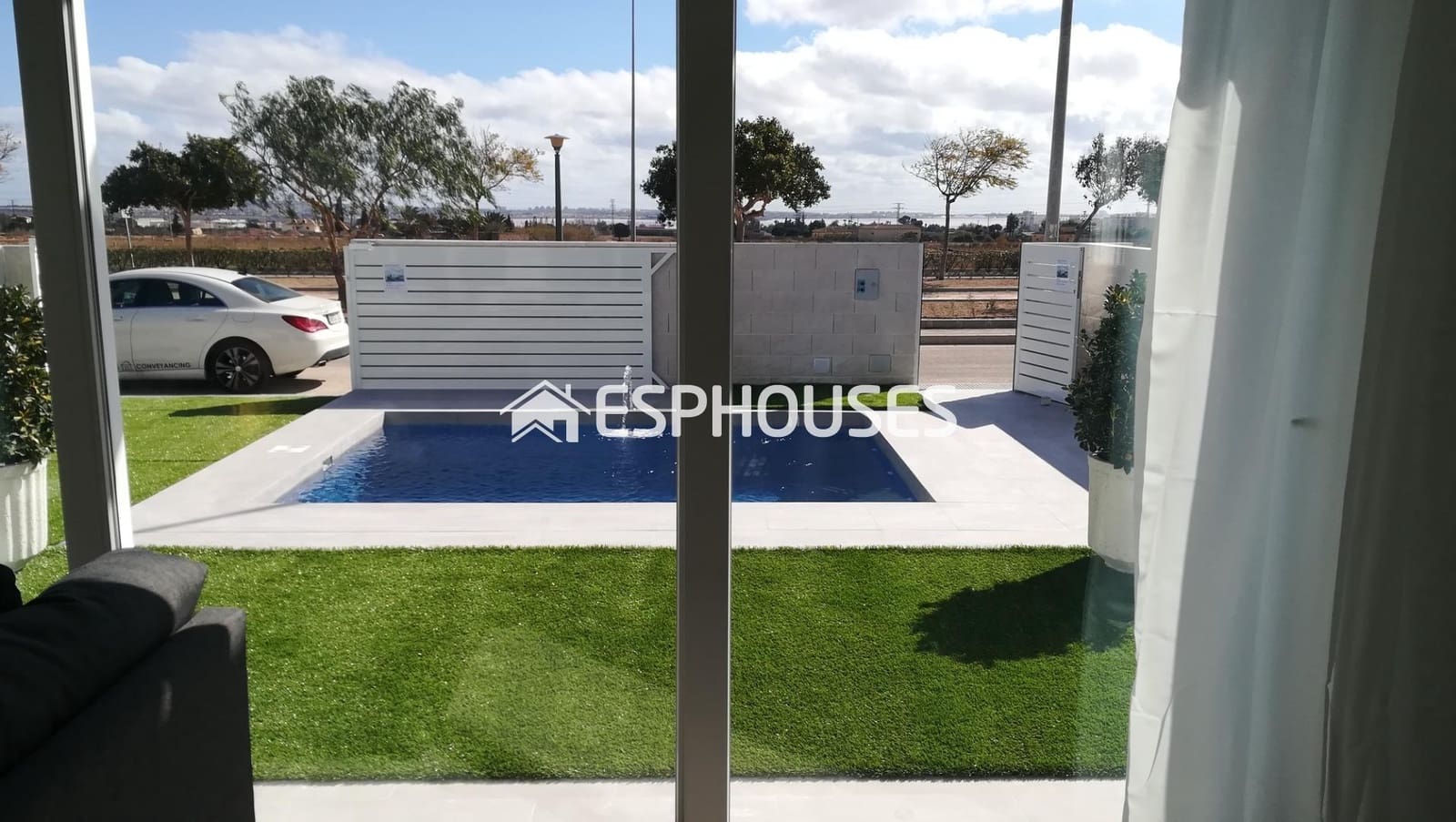3 bedroom Bungalow for sale in Los Montesinos with pool garage - € 295,000 (Ref: 9445122)