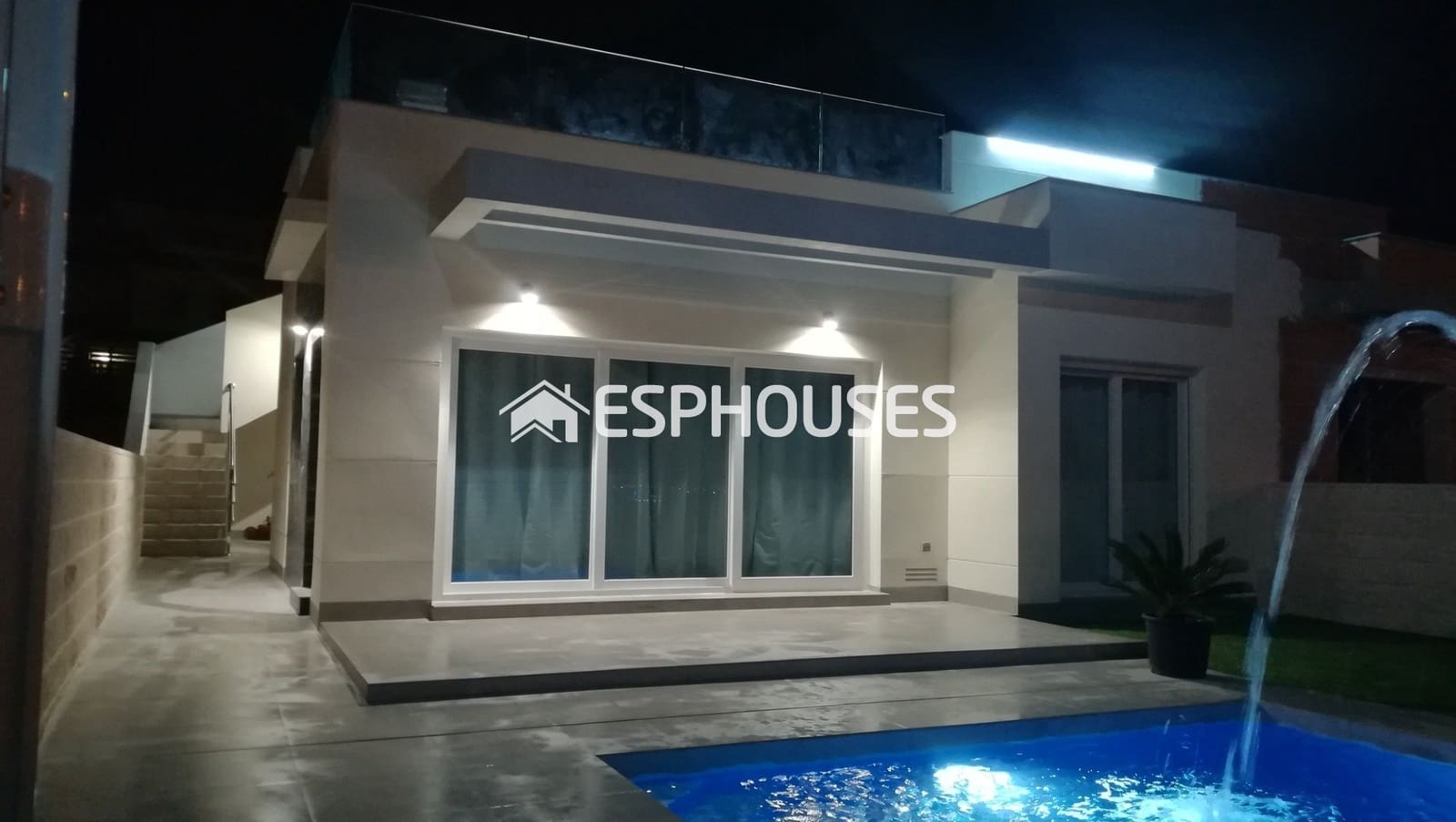 3 bedroom Semi-detached Villa for sale in Los Montesinos with pool - € 360,000 (Ref: 9445122)