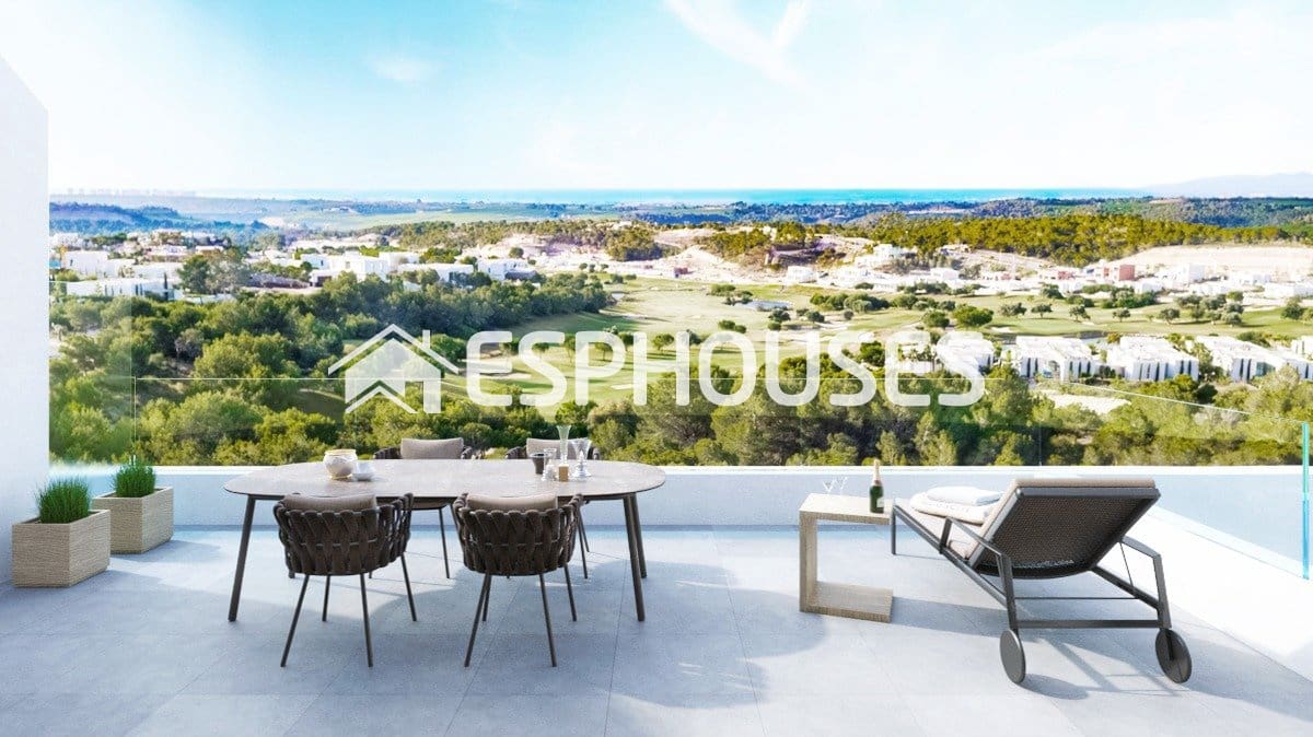3 Zimmer Apartment zu verkaufen in San Miguel de Salinas mit Pool - 459.000 € (Ref: 9445123)