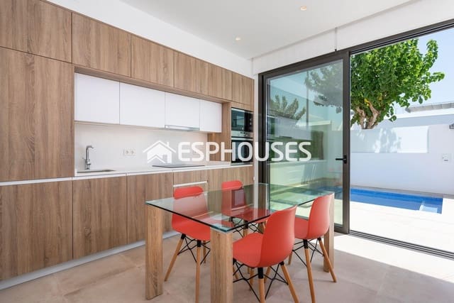 3 soverom Villa til salgs i Santiago de la Ribera, San Javier med svømmebasseng garasje - € 449 900 (Ref: 9445125)