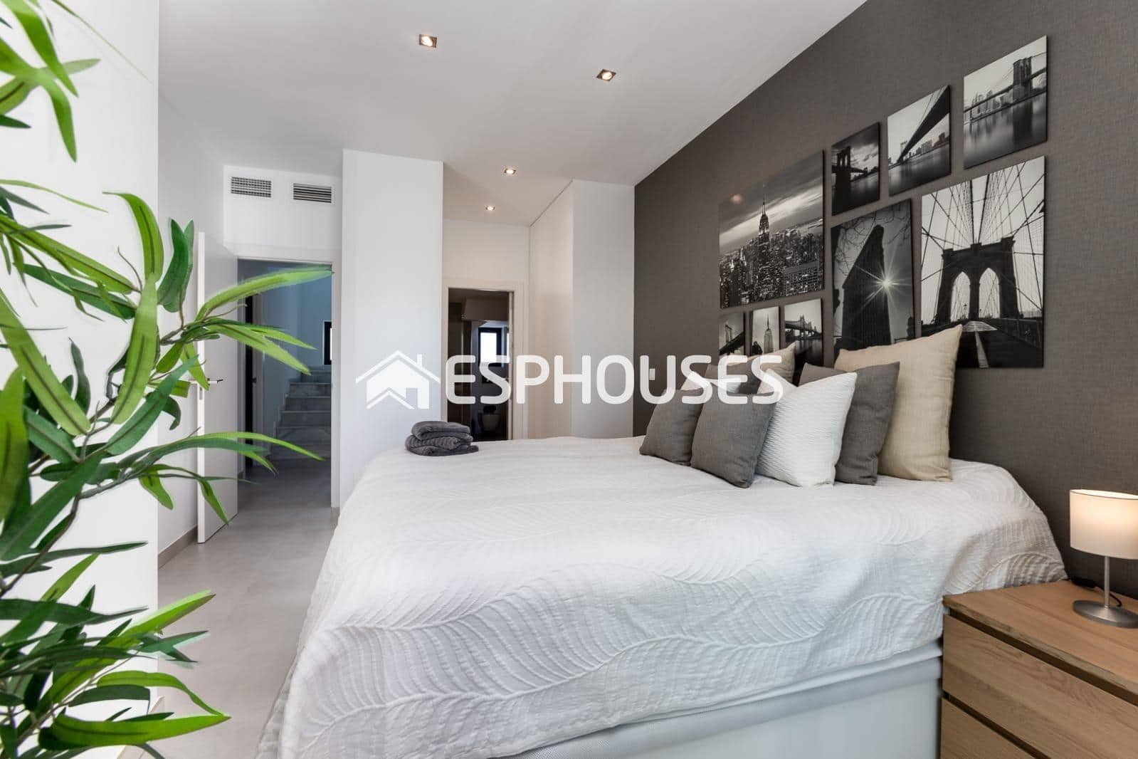 3 chambre Villa/Maison à vendre à Pilar de la Horadada avec piscine garage - 410 000 € (Ref: 9445126)