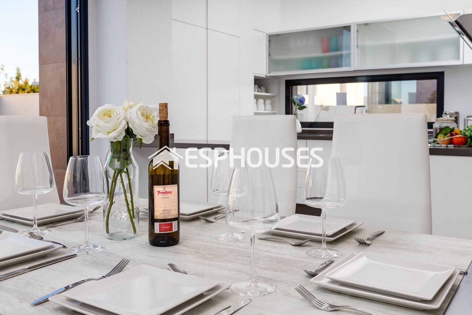 Chalet de 3 habitaciones en Pilar de la Horadada en venta con piscina - 410.000 € (Ref: 9445126)