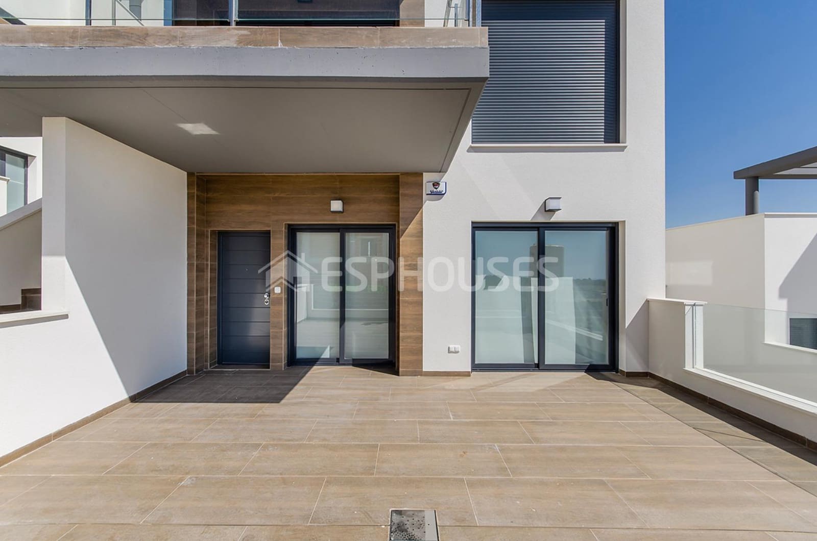 2 quarto Bungalow para venda em San Miguel de Salinas com piscina garagem - 375 000 € (Ref: 9445130)