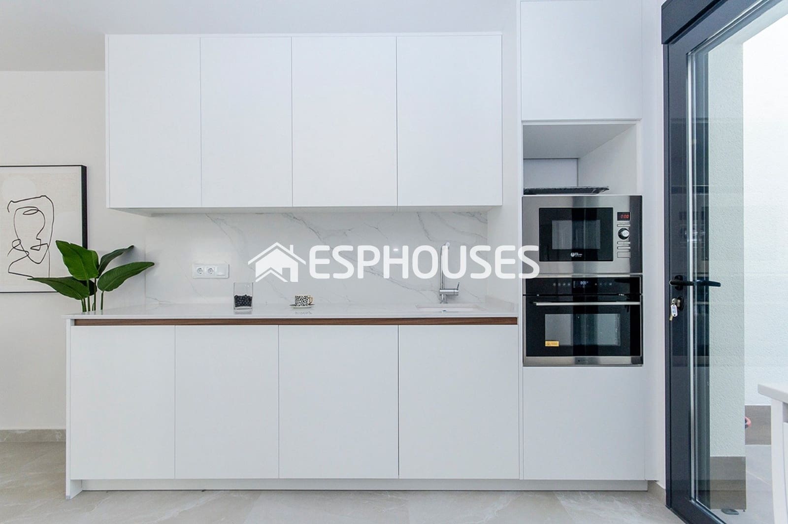 Bungalow de 2 habitaciones en San Miguel de Salinas en venta con piscina - 375.000 € (Ref: 9445130)